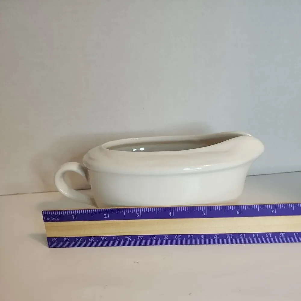 Pfaltzgraff SAUCE GRAVY BOAT Acadia White / Off White Woven Pattern Stoneware
